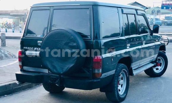 Nunua Ilio tumika Toyota Land Cruiser Prado Nyeusi Gari ndani ya Dar es Salaam nchini Dar es Salaam Nunua Ilio tumika Toyota Land Cruiser Prado Nyeusi Gari ndani ya Dar es Salaam nchini Dar es Salaam