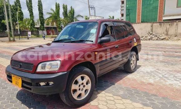 Nunua Ilio tumika Toyota RAV4 Nyekundu Gari ndani ya Dar es Salaam nchini Dar es Salaam Nunua Ilio tumika Toyota RAV4 Nyekundu Gari ndani ya Dar es Salaam nchini Dar es Salaam