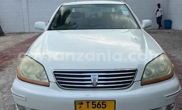 Buy Used Toyota Mark II White Car in Dar es Salaam in Dar es Salaam