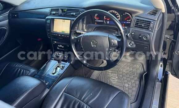 Nunua Ilio tumika Toyota Crown Nyeusi Gari ndani ya Dar es Salaam nchini Dar es Salaam Nunua Ilio tumika Toyota Crown Nyeusi Gari ndani ya Dar es Salaam nchini Dar es Salaam