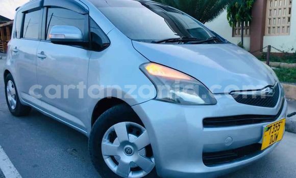 Buy Used Toyota Ractis Silver Car in Dar es Salaam in Dar es Salaam