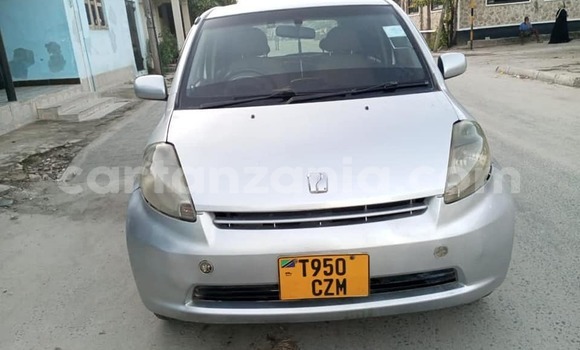 Buy Used Toyota Passo Silver Car in Dar es Salaam in Dar es Salaam