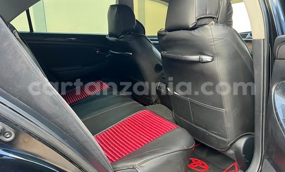 Nunua Ilio tumika Toyota Crown Nyeusi Gari ndani ya Dar es Salaam nchini Dar es Salaam Nunua Ilio tumika Toyota Crown Nyeusi Gari ndani ya Dar es Salaam nchini Dar es Salaam