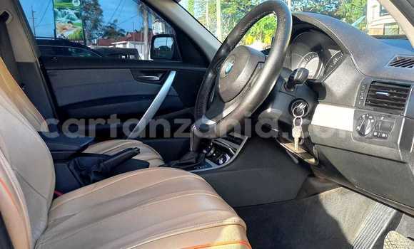 Nunua Ilio tumika BMW X3 Nyeusi Gari ndani ya Dar es Salaam nchini Dar es Salaam Nunua Ilio tumika BMW X3 Nyeusi Gari ndani ya Dar es Salaam nchini Dar es Salaam