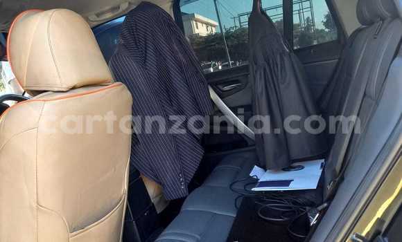 Nunua Ilio tumika BMW X3 Nyeusi Gari ndani ya Dar es Salaam nchini Dar es Salaam Nunua Ilio tumika BMW X3 Nyeusi Gari ndani ya Dar es Salaam nchini Dar es Salaam