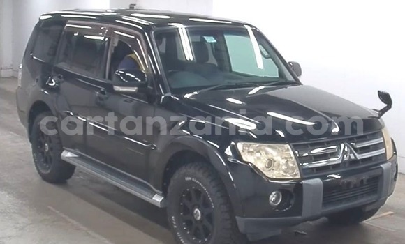 Buy Import Mitsubishi Pajero Black Car in Dar es Salaam in Dar es Salaam