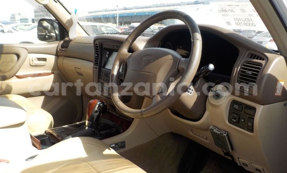 Nunua Imported Toyota Land Cruiser Nyingine Gari ndani ya Dar es Salaam nchini Dar es Salaam Nunua Imported Toyota Land Cruiser Nyingine Gari ndani ya Dar es Salaam nchini Dar es Salaam
