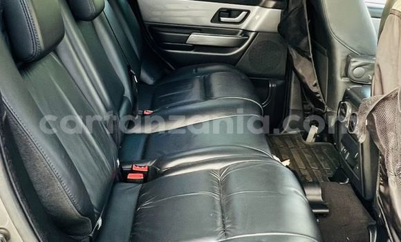 Nunua Imported Range Rover Range Rover Kijani Gari ndani ya Dar es Salaam nchini Dar es Salaam Nunua Imported Range Rover Range Rover Kijani Gari ndani ya Dar es Salaam nchini Dar es Salaam