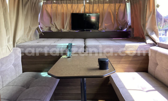 Nunua Ilio tumika Toyota Coaster Nyingine Gari ndani ya Dar es Salaam nchini Dar es Salaam Nunua Ilio tumika Toyota Coaster Nyingine Gari ndani ya Dar es Salaam nchini Dar es Salaam