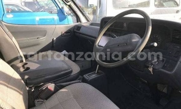 Nunua Ilio tumika Toyota Hiace Nyeupe Gari ndani ya Dar es Salaam nchini Dar es Salaam Nunua Ilio tumika Toyota Hiace Nyeupe Gari ndani ya Dar es Salaam nchini Dar es Salaam