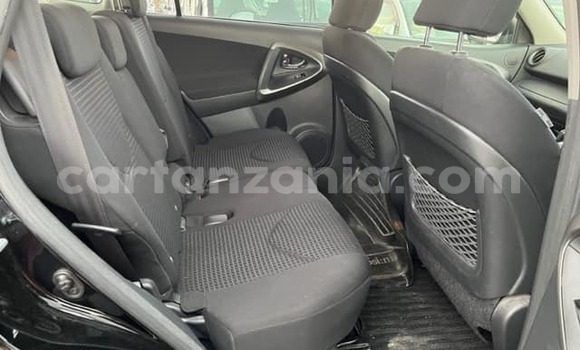 Nunua Ilio tumika Toyota Vanguard Nyeusi Gari ndani ya Mwanza nchini Mwanza Nunua Ilio tumika Toyota Vanguard Nyeusi Gari ndani ya Mwanza nchini Mwanza