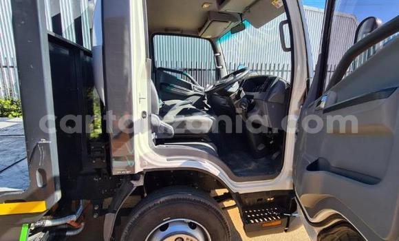 Nunua Ilio tumika DAF CF Nyingine Lori ndani ya Dodoma nchini Dodoma Nunua Ilio tumika DAF CF Nyingine Lori ndani ya Dodoma nchini Dodoma