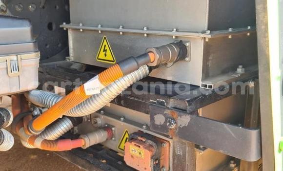 Nunua Ilio tumika DAF CF Nyingine Lori ndani ya Dodoma nchini Dodoma Nunua Ilio tumika DAF CF Nyingine Lori ndani ya Dodoma nchini Dodoma