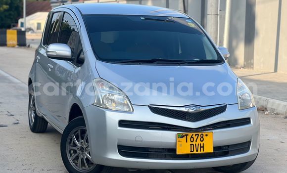 Nunua Ilio tumika Toyota Ractis Fedha Gari ndani ya Dar es Salaam nchini Dar es Salaam Nunua Ilio tumika Toyota Ractis Fedha Gari ndani ya Dar es Salaam nchini Dar es Salaam