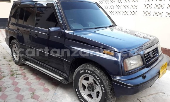 Buy Used Suzuki Escudo Black Car in Dar es Salaam in Dar es Salaam