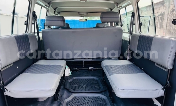 Buy Used Toyota Land Cruiser White Car in Dar es Salaam in Dar es Salaam Buy Used Toyota Land Cruiser White Car in Dar es Salaam in Dar es Salaam