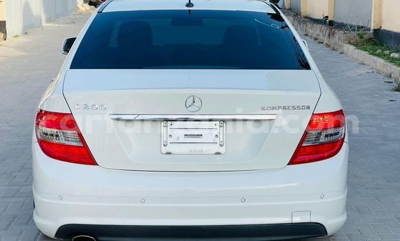 Buy Import Mercedes-Benz C-Classe White Car in Dar es Salaam in Dar es Salaam Buy Import Mercedes-Benz C-Classe White Car in Dar es Salaam in Dar es Salaam