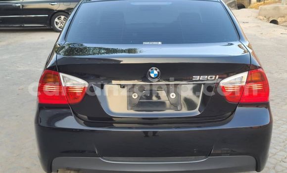 Nunua Imported BMW 3–Series Nyeusi Gari ndani ya Dar es Salaam nchini Dar es Salaam Nunua Imported BMW 3–Series Nyeusi Gari ndani ya Dar es Salaam nchini Dar es Salaam