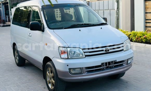 Nunua Imported Toyota Noah Nyingine Gari ndani ya Dar es Salaam nchini Dar es Salaam Nunua Imported Toyota Noah Nyingine Gari ndani ya Dar es Salaam nchini Dar es Salaam