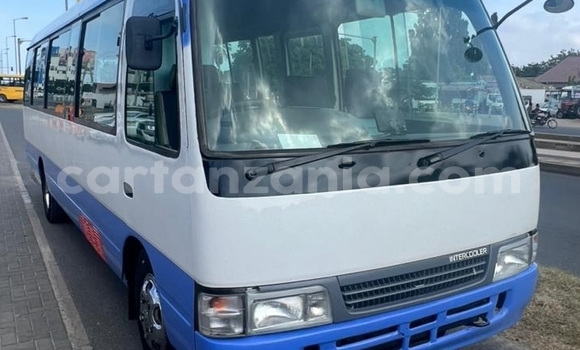 Buy Used Toyota Coaster White Car in Dar es Salaam in Dar es Salaam Buy Used Toyota Coaster White Car in Dar es Salaam in Dar es Salaam