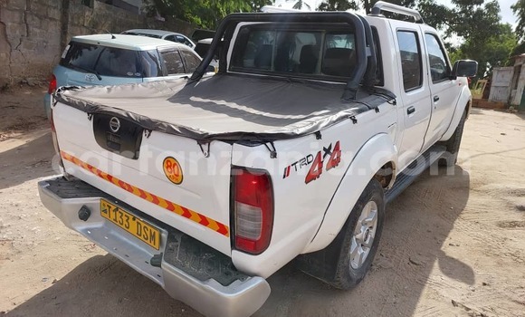 Buy Used Nissan Hardbody White Car in Dar es Salaam in Dar es Salaam Buy Used Nissan Hardbody White Car in Dar es Salaam in Dar es Salaam