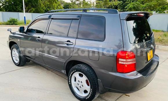 Nunua Ilio tumika Toyota Kluger Fedha Gari ndani ya Dar es Salaam nchini Dar es Salaam Nunua Ilio tumika Toyota Kluger Fedha Gari ndani ya Dar es Salaam nchini Dar es Salaam