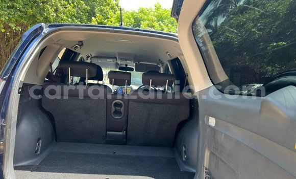 Nunua Ilio tumika Toyota RAV4 Bluu Gari ndani ya Dar es Salaam nchini Dar es Salaam Nunua Ilio tumika Toyota RAV4 Bluu Gari ndani ya Dar es Salaam nchini Dar es Salaam