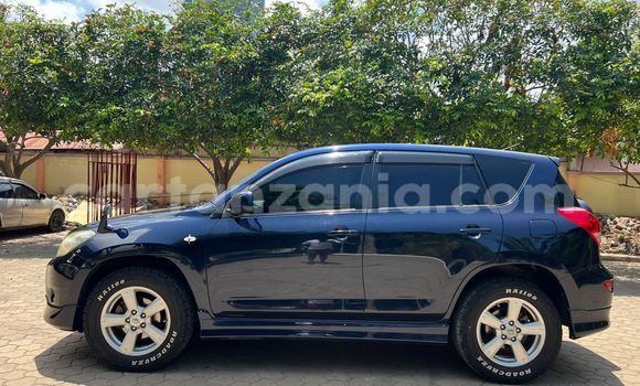 Nunua Ilio tumika Toyota RAV4 Bluu Gari ndani ya Dar es Salaam nchini Dar es Salaam Nunua Ilio tumika Toyota RAV4 Bluu Gari ndani ya Dar es Salaam nchini Dar es Salaam