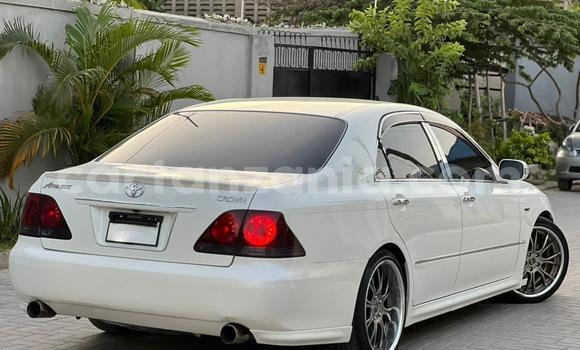 Nunua Ilio tumika Toyota Crown Nyeupe Gari ndani ya Dar es Salaam nchini Dar es Salaam Nunua Ilio tumika Toyota Crown Nyeupe Gari ndani ya Dar es Salaam nchini Dar es Salaam