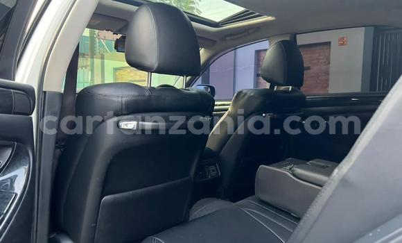 Nunua Ilio tumika Toyota Crown Nyeupe Gari ndani ya Dar es Salaam nchini Dar es Salaam Nunua Ilio tumika Toyota Crown Nyeupe Gari ndani ya Dar es Salaam nchini Dar es Salaam