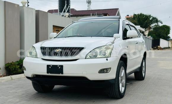 Nunua Imported Toyota Harrier Nyeupe Gari ndani ya Dar es Salaam nchini Dar es Salaam Nunua Imported Toyota Harrier Nyeupe Gari ndani ya Dar es Salaam nchini Dar es Salaam
