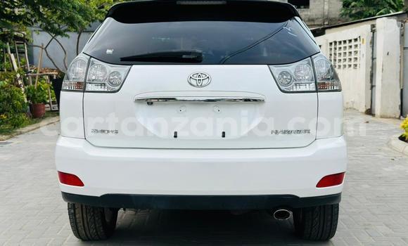 Nunua Imported Toyota Harrier Nyeupe Gari ndani ya Dar es Salaam nchini Dar es Salaam Nunua Imported Toyota Harrier Nyeupe Gari ndani ya Dar es Salaam nchini Dar es Salaam