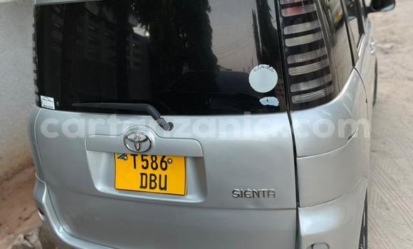 Buy Used Toyota Sienta Silver Car in Dar es Salaam in Dar es Salaam