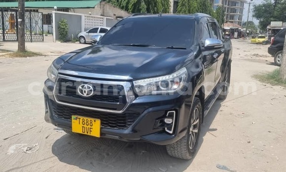 Nunua Ilio tumika Toyota Hilux Nyeusi Gari ndani ya Dar es Salaam nchini Dar es Salaam Nunua Ilio tumika Toyota Hilux Nyeusi Gari ndani ya Dar es Salaam nchini Dar es Salaam