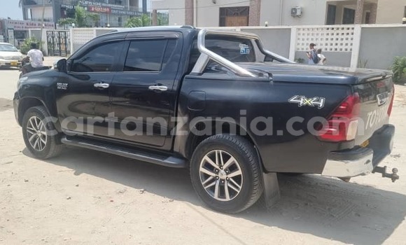 Nunua Ilio tumika Toyota Hilux Nyeusi Gari ndani ya Dar es Salaam nchini Dar es Salaam Nunua Ilio tumika Toyota Hilux Nyeusi Gari ndani ya Dar es Salaam nchini Dar es Salaam