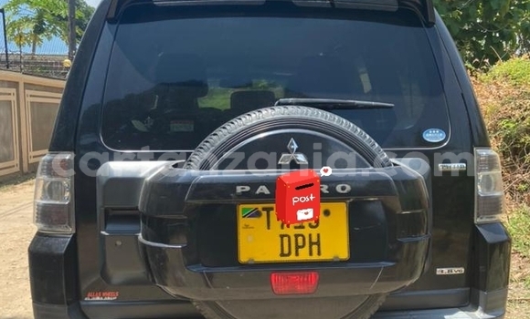 Buy Used Mitsubishi Pajero Black Car in Dar es Salaam in Dar es Salaam Buy Used Mitsubishi Pajero Black Car in Dar es Salaam in Dar es Salaam