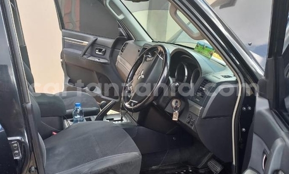 Buy Used Mitsubishi Pajero Black Car in Dar es Salaam in Dar es Salaam Buy Used Mitsubishi Pajero Black Car in Dar es Salaam in Dar es Salaam