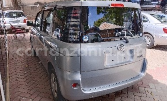 Buy Import Toyota Sienta Silver Car in Dar es Salaam in Dar es Salaam Buy Import Toyota Sienta Silver Car in Dar es Salaam in Dar es Salaam