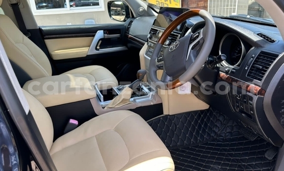Buy Used Toyota Land Cruiser Black Car in Dar es Salaam in Dar es Salaam Buy Used Toyota Land Cruiser Black Car in Dar es Salaam in Dar es Salaam