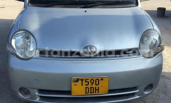 Buy Used Toyota Sienta Silver Car in Dar es Salaam in Dar es Salaam Buy Used Toyota Sienta Silver Car in Dar es Salaam in Dar es Salaam