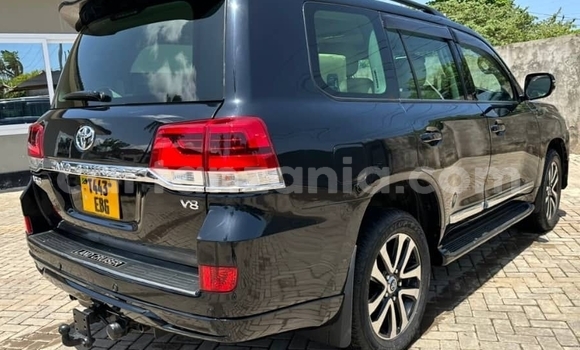 Buy Used Toyota Land Cruiser Black Car in Dar es Salaam in Dar es Salaam Buy Used Toyota Land Cruiser Black Car in Dar es Salaam in Dar es Salaam