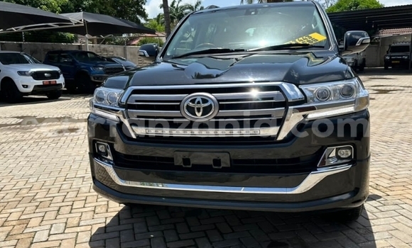 Buy Used Toyota Land Cruiser Black Car in Dar es Salaam in Dar es Salaam Buy Used Toyota Land Cruiser Black Car in Dar es Salaam in Dar es Salaam
