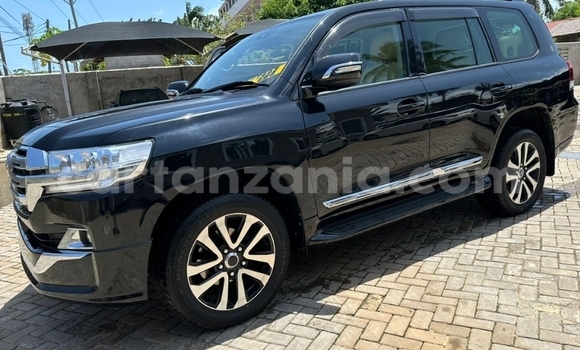Buy Used Toyota Land Cruiser Black Car in Dar es Salaam in Dar es Salaam Buy Used Toyota Land Cruiser Black Car in Dar es Salaam in Dar es Salaam
