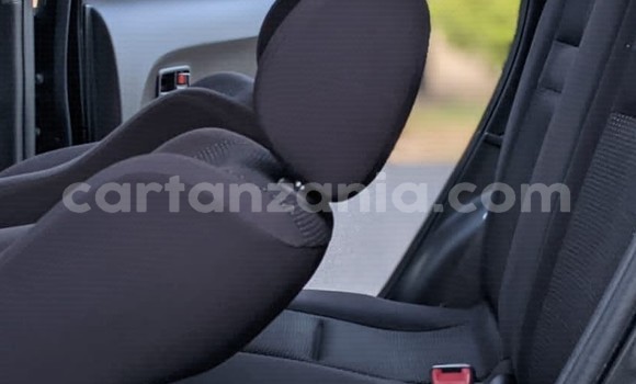 Buy Used Toyota IST Black Car in Dar es Salaam in Dar es Salaam Buy Used Toyota IST Black Car in Dar es Salaam in Dar es Salaam