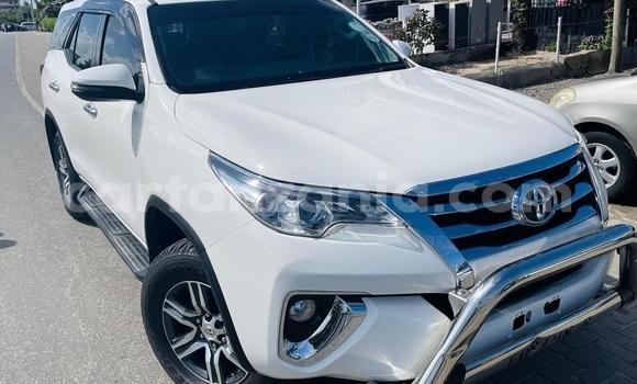 Buy New Toyota Fortuner White Car in Dar es Salaam in Dar es Salaam