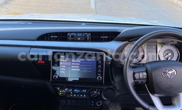 Nunua Mpya Toyota Hilux Nyeupe Gari ndani ya Dar es Salaam nchini Dar es Salaam Nunua Mpya Toyota Hilux Nyeupe Gari ndani ya Dar es Salaam nchini Dar es Salaam
