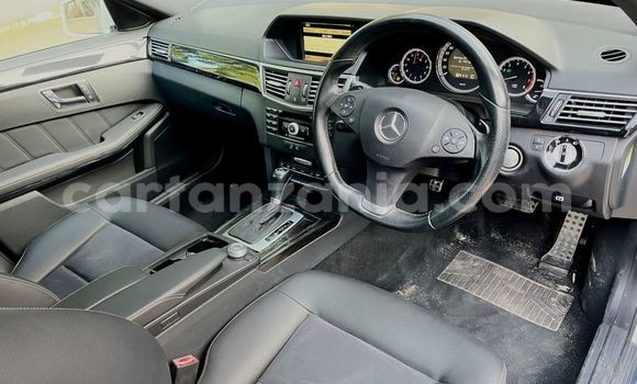 Buy Import Mercedes‒Benz E–Class White Car in Dar es Salaam in Dar es Salaam