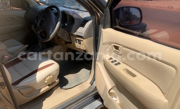 Nunua Ilio tumika Toyota Hilux Nyingine Gari ndani ya Dar es Salaam nchini Dar es Salaam Nunua Ilio tumika Toyota Hilux Nyingine Gari ndani ya Dar es Salaam nchini Dar es Salaam