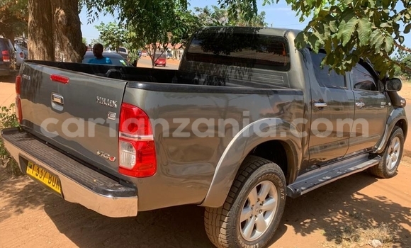 Nunua Ilio tumika Toyota Hilux Nyingine Gari ndani ya Dar es Salaam nchini Dar es Salaam Nunua Ilio tumika Toyota Hilux Nyingine Gari ndani ya Dar es Salaam nchini Dar es Salaam