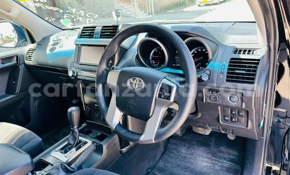 Nunua Mpya Toyota Prado Nyeusi Gari ndani ya Dar es Salaam nchini Dar es Salaam Nunua Mpya Toyota Prado Nyeusi Gari ndani ya Dar es Salaam nchini Dar es Salaam